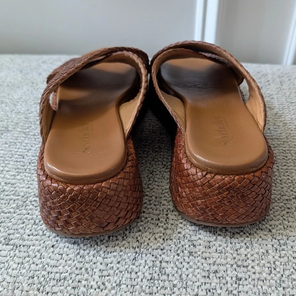 Seychelles woven leather
